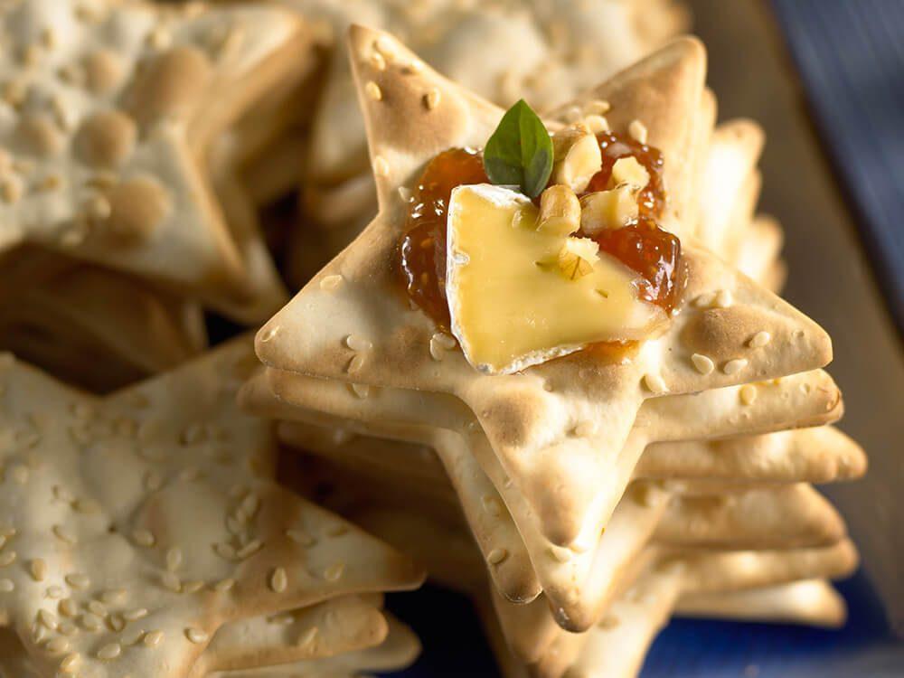 Fabulous Fig & Brie Lahvosh Bites